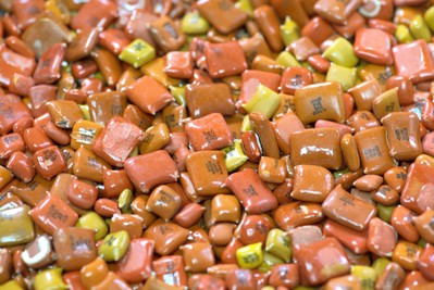 км рыжие; v; м1500 кг 